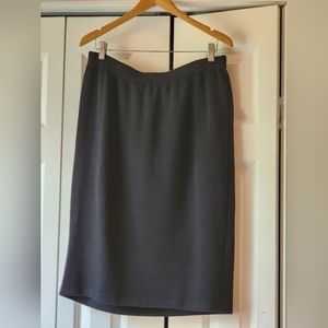 St John Basic black pencil skirt